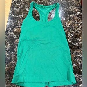 Lululemon swiftly tank waist length